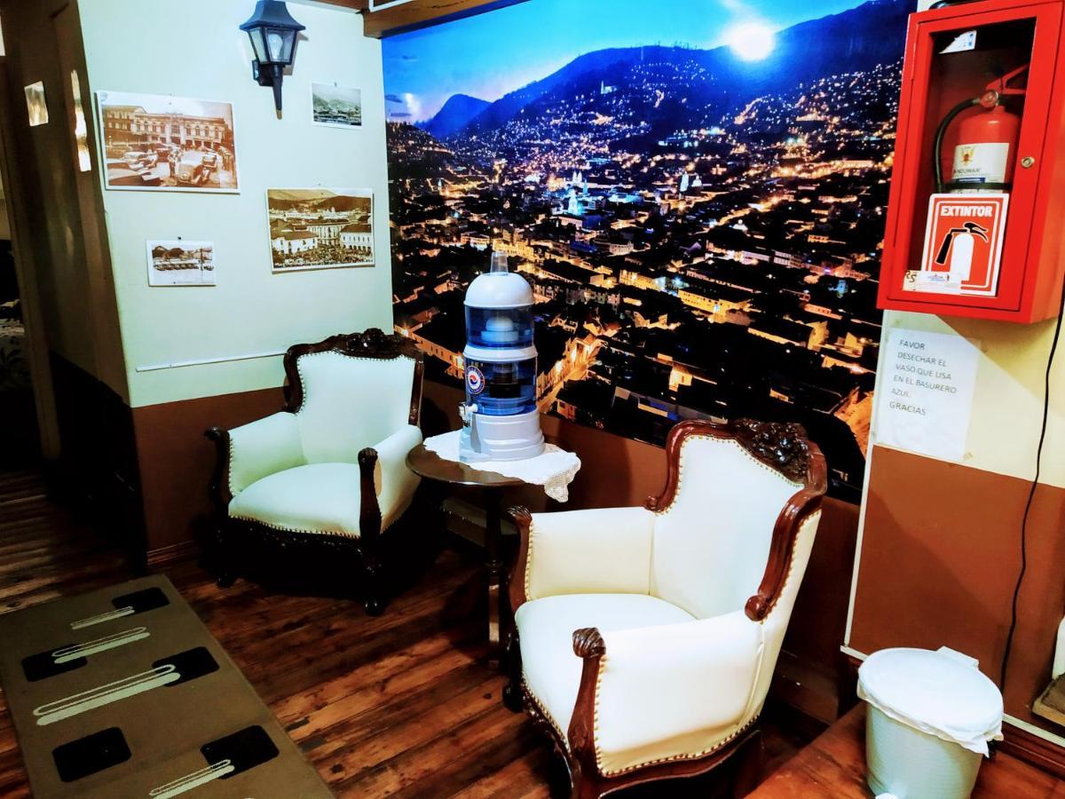 Hostal Latitud Ecuem Quito Eksteriør billede