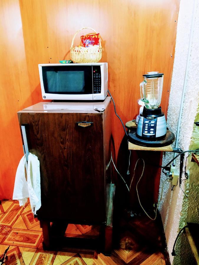 Hostal Latitud Ecuem Quito Eksteriør billede