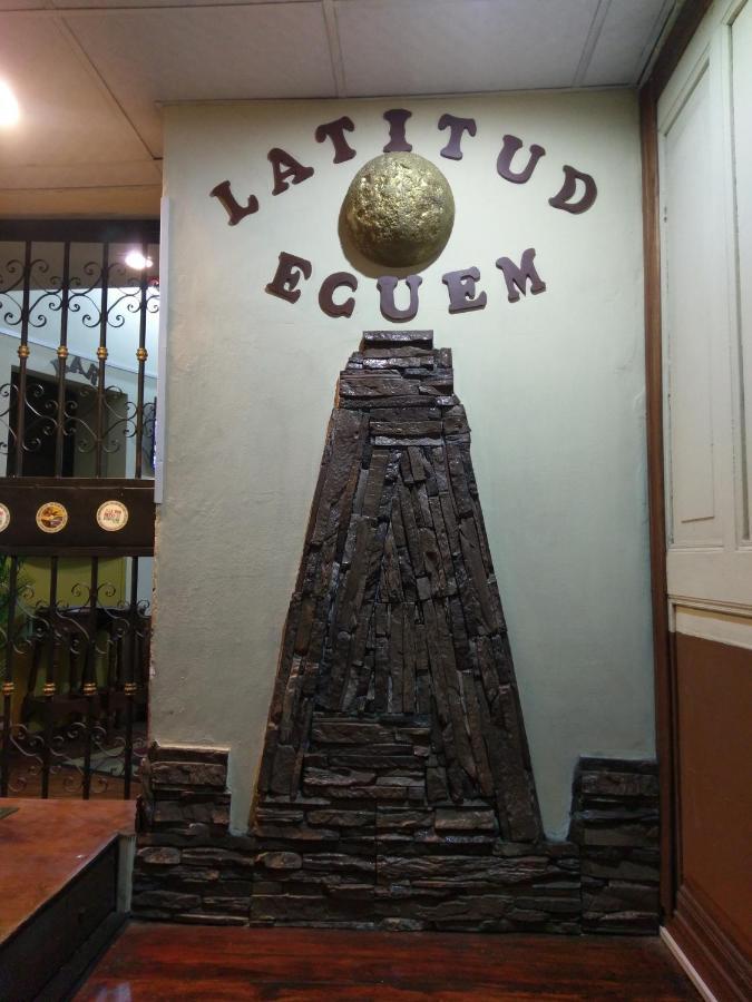Hostal Latitud Ecuem Quito Eksteriør billede