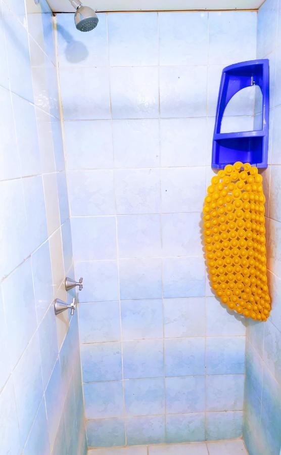 Hostal Latitud Ecuem Quito Eksteriør billede