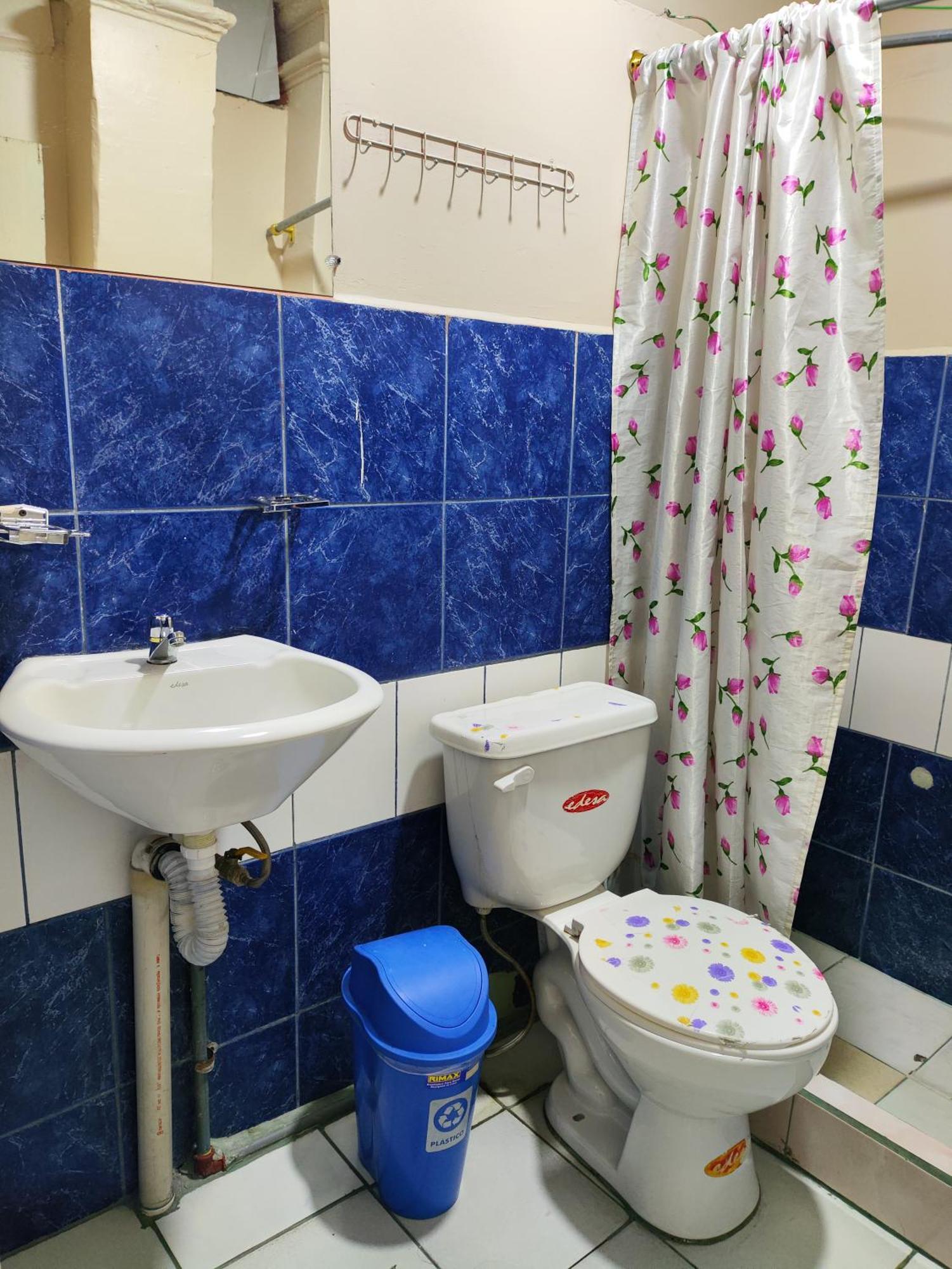 Hostal Latitud Ecuem Quito Eksteriør billede